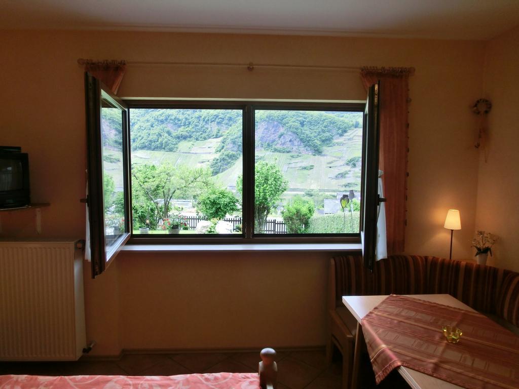 Weingut Hirschen Enkircherweg Burg  Zimmer foto